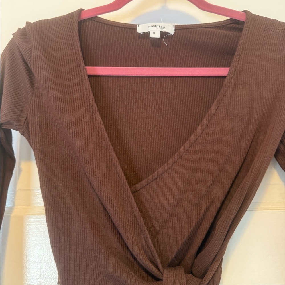 Elegant Brown Tie-Front Crop Top